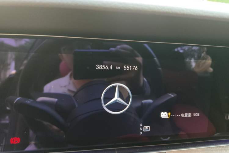Used Mercedes-Benz E-Class New Energy 2023 E 350 e L Plug-in Hybrid Sedan Odometer Close Up