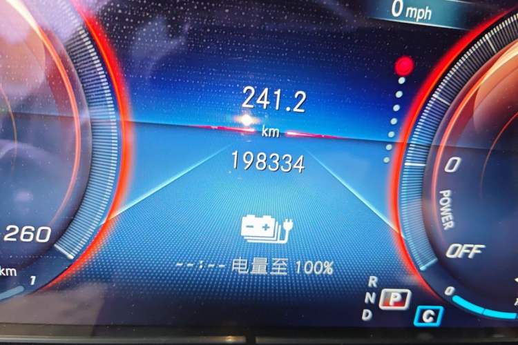 Used Mercedes-Benz E-Class New Energy 2023 E 350 e L Plug-in Hybrid Sedan Odometer Close Up