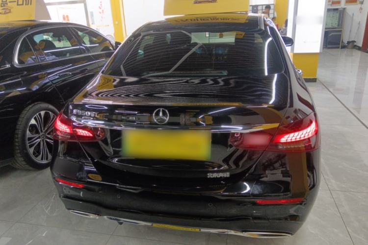 Used Mercedes-Benz E-Class New Energy 2023 E 350 e L Plug-in Hybrid Sports Sedan Rear