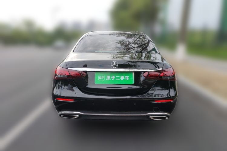 Used Mercedes-Benz E-Class New Energy 2023 E 350 e L Plug-in Hybrid Sedan Rear