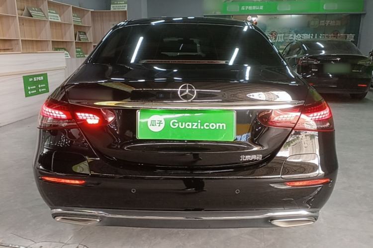 Used Mercedes-Benz E-Class New Energy 2023 E 350 e L Plug-in Hybrid Sedan Rear
