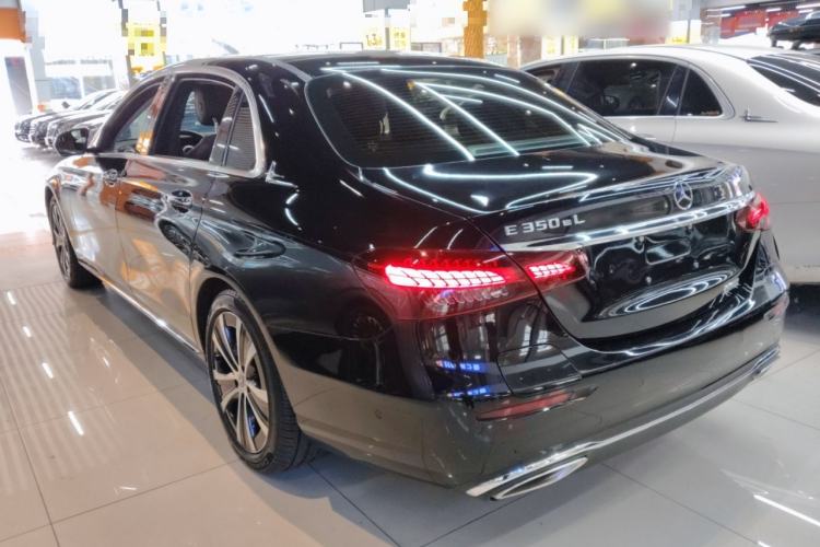 Used Mercedes-Benz E-Class New Energy 2023 E 350 e L Plug-in Hybrid Sedan Rear Left 45 Deg
