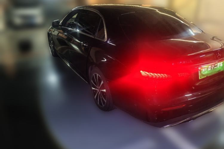 Used Mercedes-Benz E-Class New Energy 2023 E 350 e L Plug-in Hybrid Sports Sedan Rear Left 45 Deg