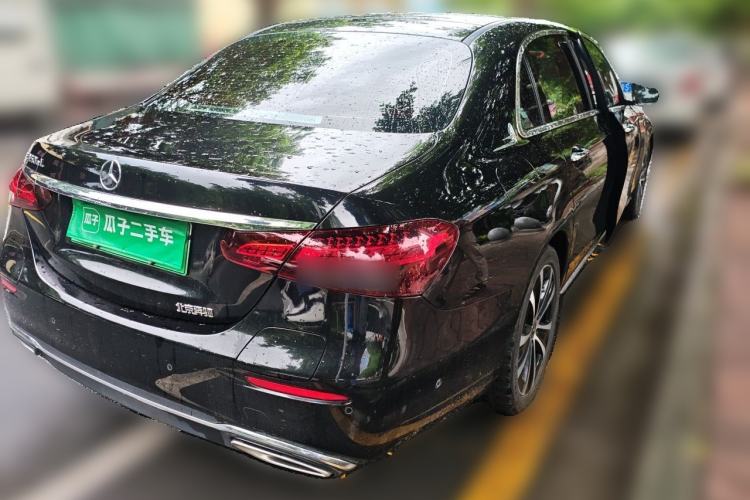 Used Mercedes-Benz E-Class New Energy 2023 E 350 e L Plug-in Hybrid Sedan Rear Right 45 Deg