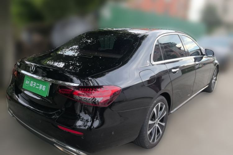 Used Mercedes-Benz E-Class New Energy 2023 E 350 e L Plug-in Hybrid Sedan Rear Right 45 Deg