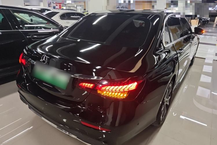 Used Mercedes-Benz E-Class New Energy 2023 E 350 e L Plug-in Hybrid Sedan Rear Right 45 Deg