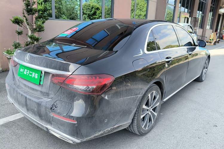 Used Mercedes-Benz E-Class New Energy 2023 E 350 e L Plug-in Hybrid Sedan Rear Right 45 Deg