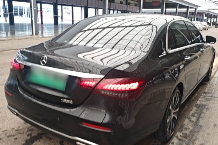 Used Mercedes-Benz E-Class New Energy 2023 E 350 e L Plug-in Hybrid Sedan Rear Right 45 Deg