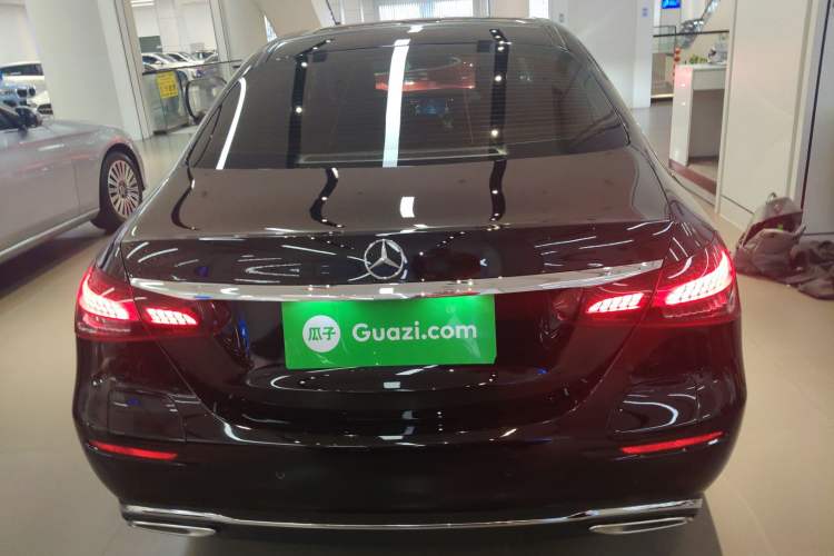 Used Mercedes-Benz E-Class New Energy 2023 E 350 e L Plug-in Hybrid Sedan Rear
