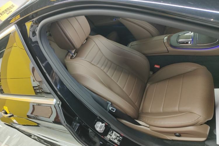 Used Mercedes-Benz E-Class New Energy 2023 E 350 e L Plug-in Hybrid Sports Sedan Right Front Seat