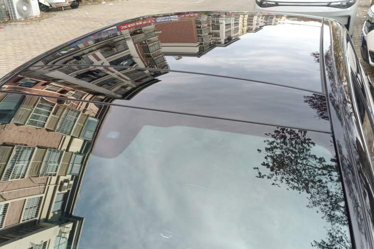 Used Mercedes-Benz E-Class New Energy 2023 E 350 e L Plug-in Hybrid Sports Sedan Roof