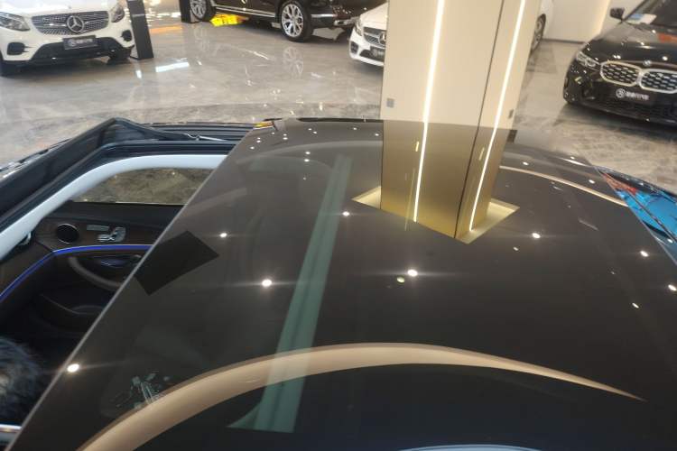 Used Mercedes-Benz E-Class New Energy 2023 E 350 e L Plug-in Hybrid Sedan Roof