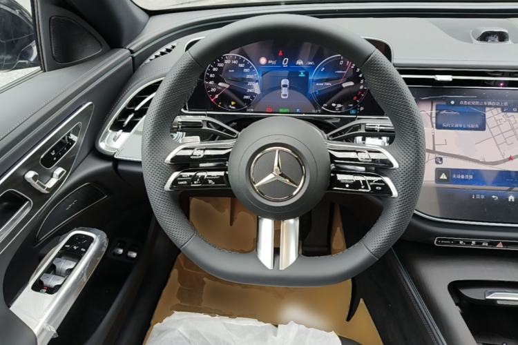 Used Mercedes-Benz E-Class New Energy 2023 E 350 e L Plug-in Hybrid Sports Sedan Steering Wheel