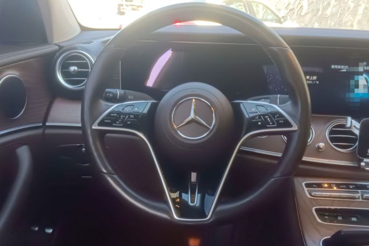 Used Mercedes-Benz E-Class New Energy 2023 E 350 e L Plug-in Hybrid Sedan Steering Wheel