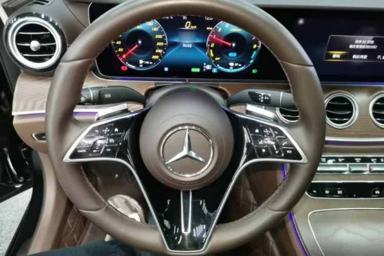 Used Mercedes-Benz E-Class New Energy 2023 E 350 e L Plug-in Hybrid Sedan Steering Wheel