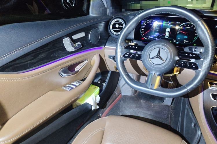 Used Mercedes-Benz E-Class New Energy 2023 E 350 e L Plug-in Hybrid Sports Sedan Steering Wheel