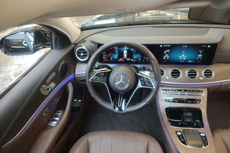 Used Mercedes-Benz E-Class New Energy 2023 E 350 e L Plug-in Hybrid Sedan Steering Wheel