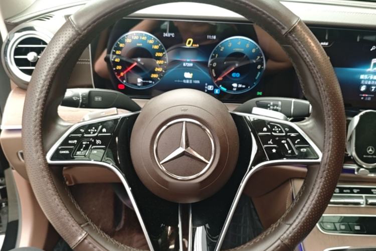 Used Mercedes-Benz E-Class New Energy 2023 E 350 e L Plug-in Hybrid Sedan Steering Wheel