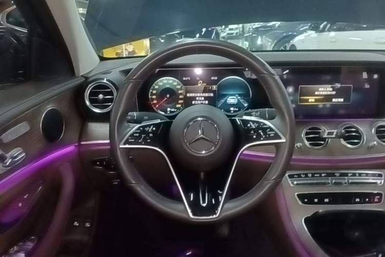 Used Mercedes-Benz E-Class New Energy 2023 E 350 e L Plug-in Hybrid Sedan Steering Wheel