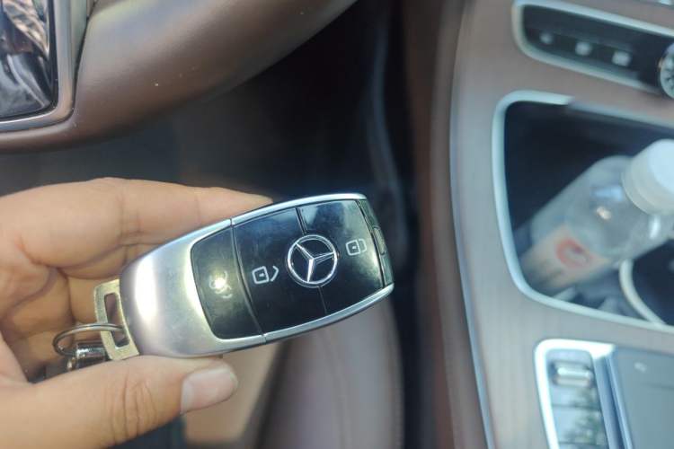Used Mercedes-Benz E-Class New Energy 2023 E 350 e L Plug-in Hybrid Sedan Vehicle Key