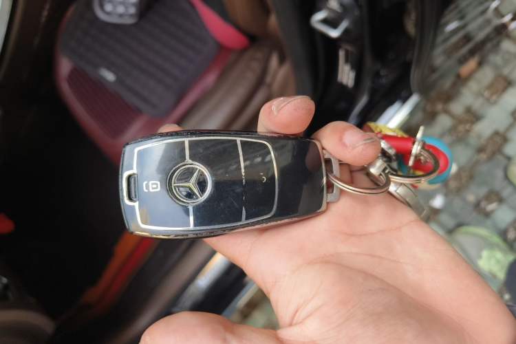 Used Mercedes-Benz E-Class New Energy 2023 E 350 e L Plug-in Hybrid Sedan Vehicle Key