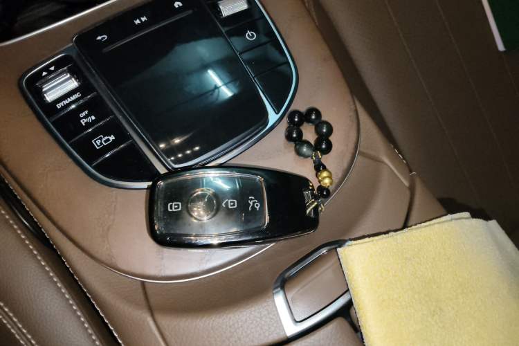 Used Mercedes-Benz E-Class New Energy 2023 E 350 e L Plug-in Hybrid Sedan Vehicle Key