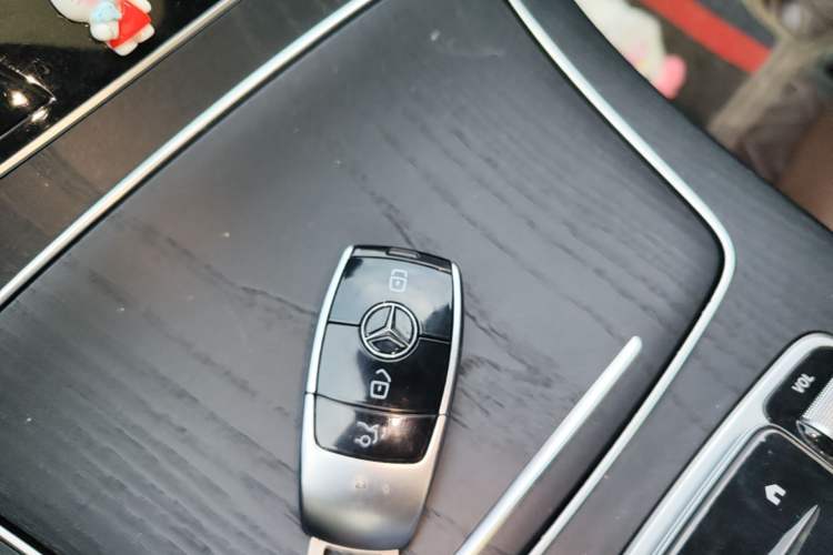 Used Mercedes-Benz E-Class New Energy 2023 E 350 e L Plug-in Hybrid Sedan Vehicle Key
