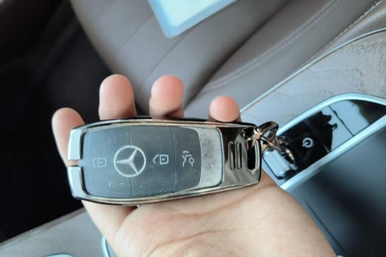Used Mercedes-Benz E-Class New Energy 2023 E 350 e L Plug-in Hybrid Sedan Vehicle Key