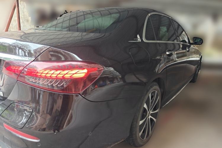 Used Mercedes-Benz E-Class New Energy 2023 E 350 e L Plug-in Hybrid Sports Sedan Rear Right 45 Deg
