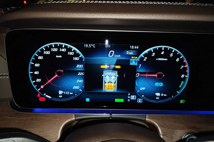 Used Mercedes-Benz E-Class New Energy 2023 E 350 e L Plug-in Hybrid Sedan Instrument Cluster