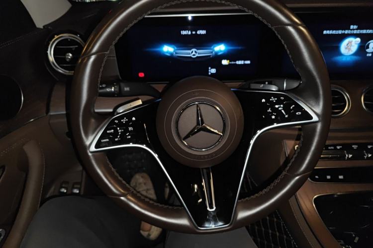 Used Mercedes-Benz E-Class New Energy 2023 E 350 e L Plug-in Hybrid Sedan Steering Wheel