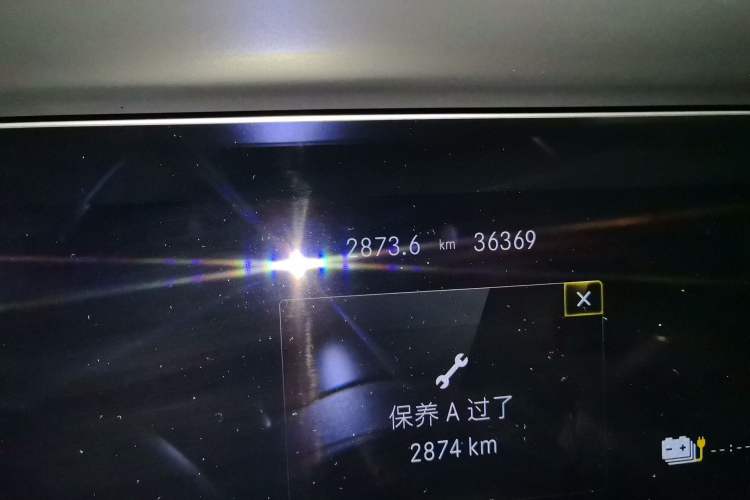 Used Mercedes-Benz E-Class New Energy 2023 E 350 e L Plug-in Hybrid Sedan Odometer Close Up