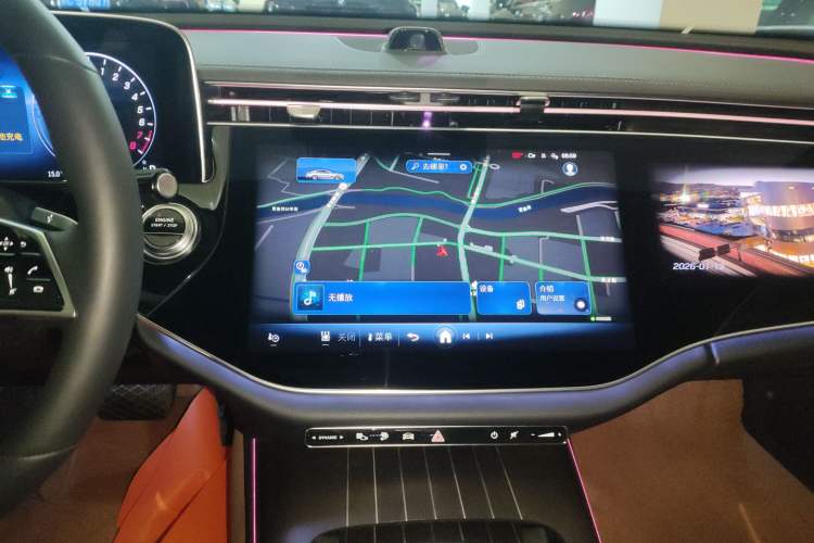 Used Mercedes-Benz E-Class New Energy 2024 E 350 e L Plug-in Hybrid Sedan Audio And AC Panel