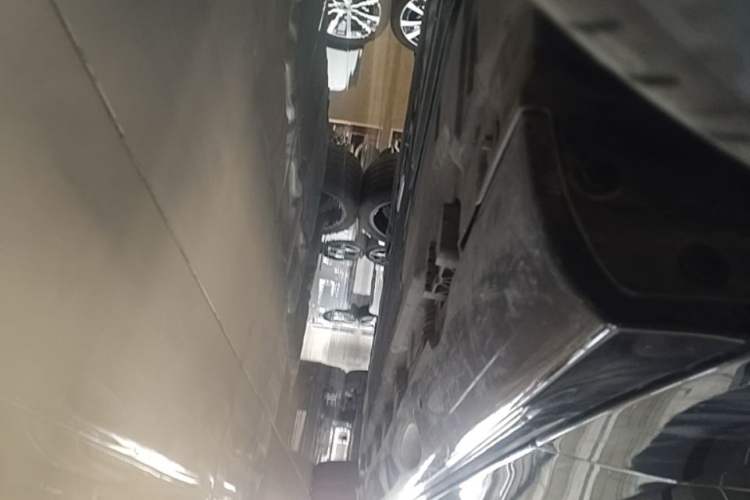 Used Mercedes-Benz E-Class New Energy 2024 E 350 e L Plug-in Hybrid Sedan Chassis Front Left