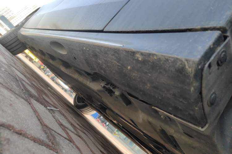 Used Mercedes-Benz E-Class New Energy 2024 E 350 e L Plug-in Hybrid Sedan Chassis Front Right