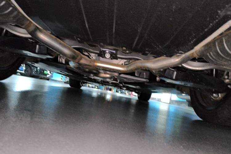 Used Mercedes-Benz E-Class New Energy 2024 E 350 e L Plug-in Hybrid Sedan Chassis Rear
