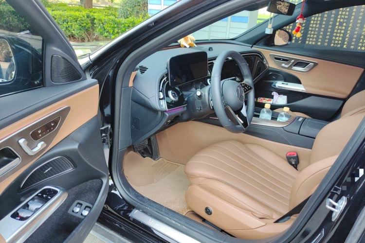 Used Mercedes-Benz E-Class New Energy 2024 E 350 e L Plug-in Hybrid Sedan Driver Seat