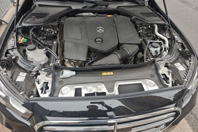 Used Mercedes-Benz E-Class New Energy 2024 E 350 e L Plug-in Hybrid Sedan Engine Bay