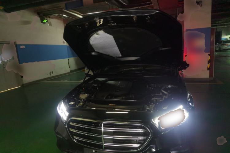 Used Mercedes-Benz E-Class New Energy 2024 E 350 e L Plug-in Hybrid Sedan Engine Bay