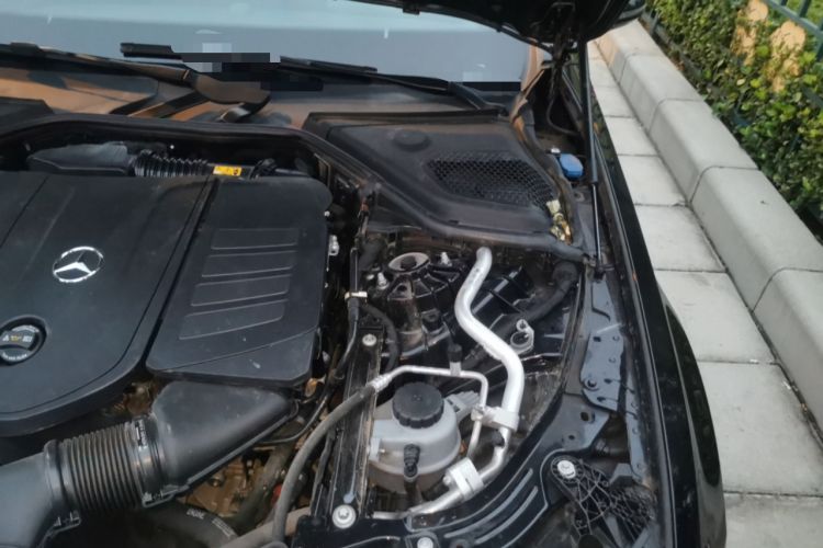 Used Mercedes-Benz E-Class New Energy 2024 E 350 e L Plug-in Hybrid Sedan Engine Bay Left