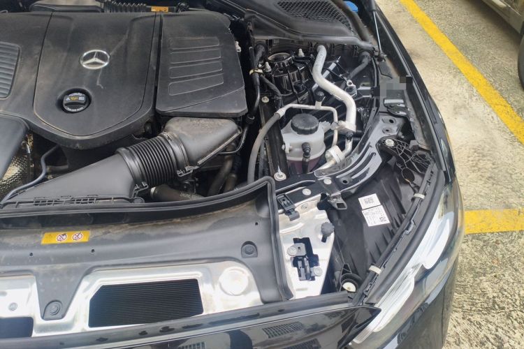 Used Mercedes-Benz E-Class New Energy 2024 E 350 e L Plug-in Hybrid Sedan Engine Bay Left
