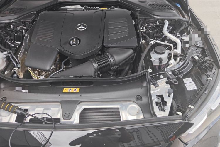 Used Mercedes-Benz E-Class New Energy 2024 E 350 e L Plug-in Hybrid Sports Sedan Engine Bay Left