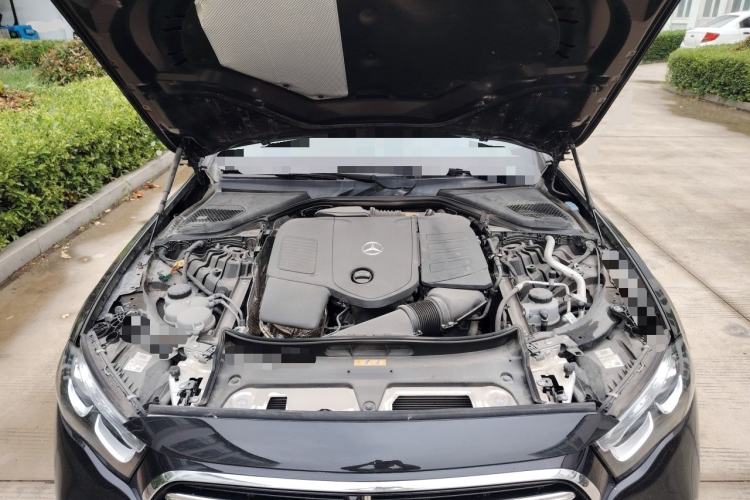 Used Mercedes-Benz E-Class New Energy 2024 E 350 e L Plug-in Hybrid Sedan Engine Bay