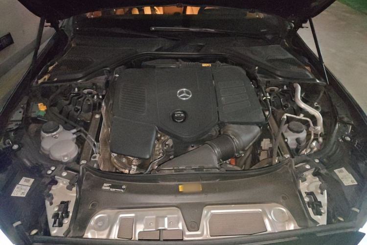 Used Mercedes-Benz E-Class New Energy 2024 E 350 e L Plug-in Hybrid Sedan Engine Bay
