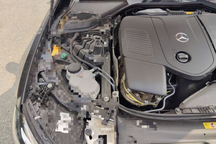 Used Mercedes-Benz E-Class New Energy 2024 E 350 e L Plug-in Hybrid Sedan Engine Bay Right