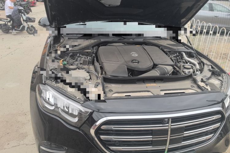 Used Mercedes-Benz E-Class New Energy 2024 E 350 e L Plug-in Hybrid Sedan Engine Bay Right