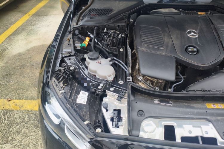 Used Mercedes-Benz E-Class New Energy 2024 E 350 e L Plug-in Hybrid Sedan Engine Bay Right