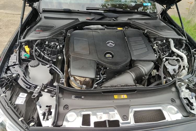 Used Mercedes-Benz E-Class New Energy 2024 E 350 e L Plug-in Hybrid Sedan Engine Bay