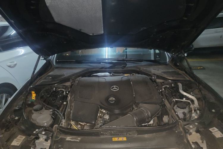 Used Mercedes-Benz E-Class New Energy 2024 E 350 e L Plug-in Hybrid Sedan Engine Bay