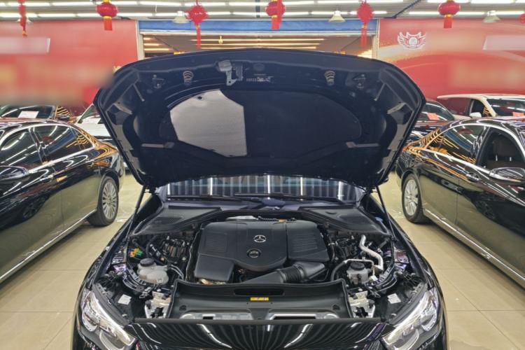 Used Mercedes-Benz E-Class New Energy 2024 E 350 e L Plug-in Hybrid Sedan Engine Bay